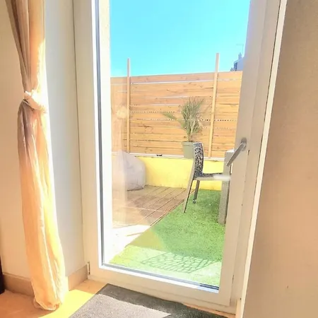 ! New Prestige Loft Climatise Terrasse Jacuzzi ! דירה *