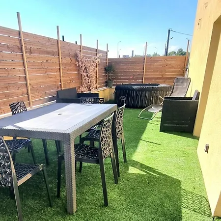 ! New Prestige Loft Climatise Terrasse Jacuzzi ! *