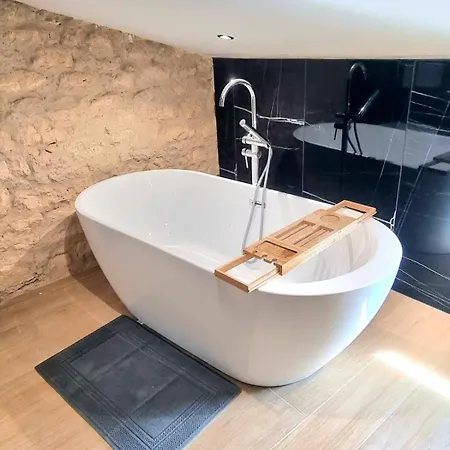 ! New Prestige Loft Climatise Terrasse Jacuzzi ! Apartment