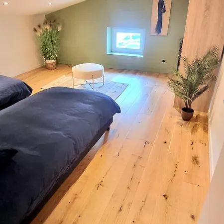 ! New Prestige Loft Climatise Terrasse Jacuzzi ! דירה