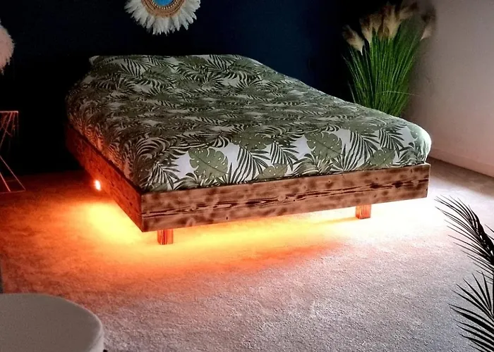 ! New Prestige Loft Climatise Terrasse Jacuzzi ! *